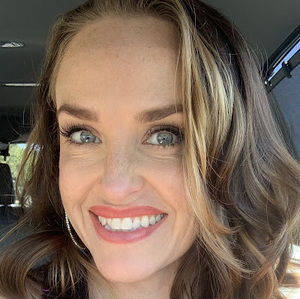 Meet your Posher, Shayna